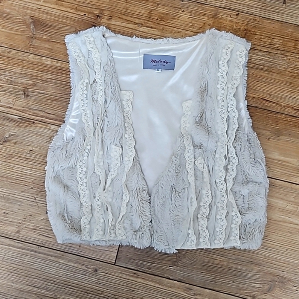 Melody embellished cream cropped vest